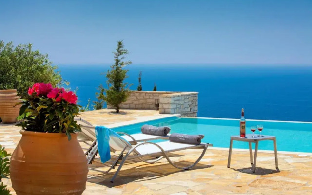 Avlaki Bay House in Paxi