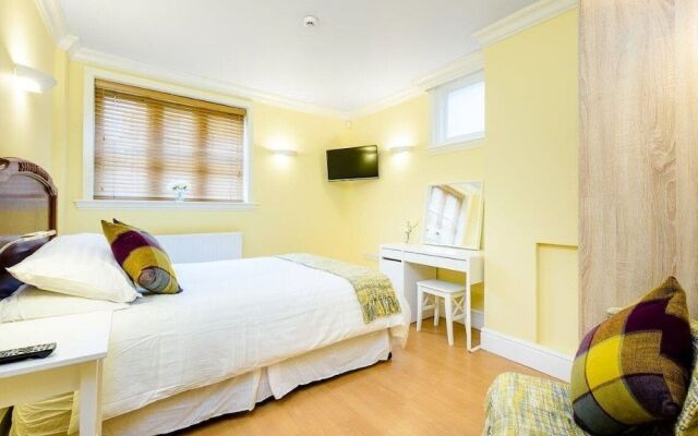 Riverside Apartments