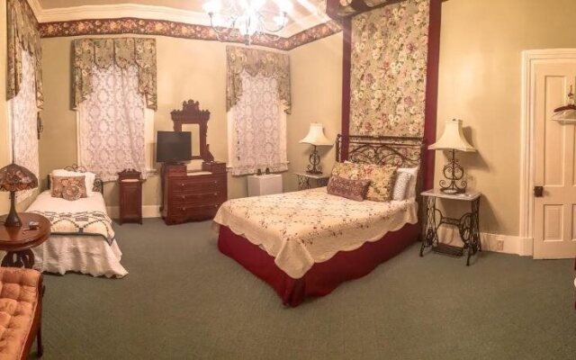 Flowertown Bed & Breakfast