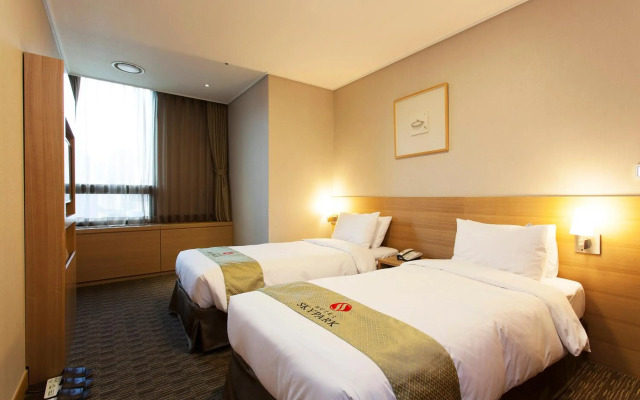Hotel Skypark Central Myeongdong