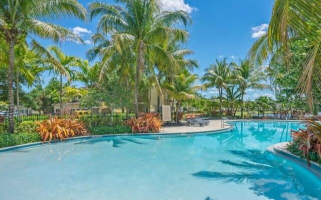 Landing Modern Apartment With Amazing Amenities Id5223