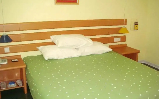 Home Inn Express Miyun