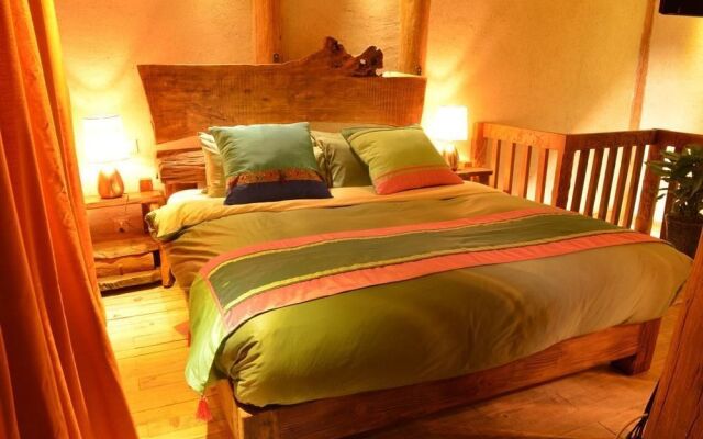 Sanse Yunhe Inn Lijiang Ancient Town