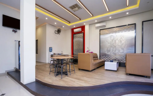 Pondok Indah Homestay by ecommerceloka