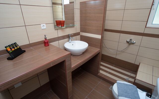 Naiades Luxury Apartments