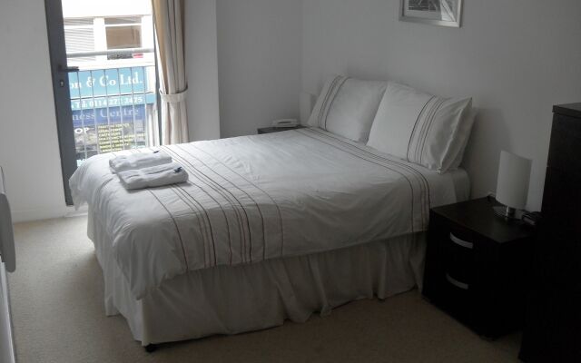 City Crash Pad - Cathedral Quarter Apts