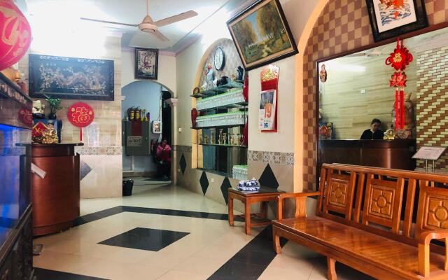 OYO 1017 Sang Ha Motel near Traditional Medicine Hospital