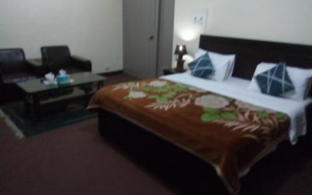 Marvi Guest House