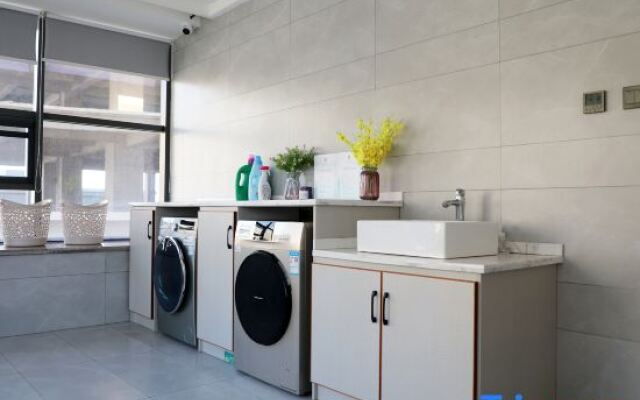 KunLunLeJu Jingxuan Hotel (Zhengzhou South China City Jinyi City)