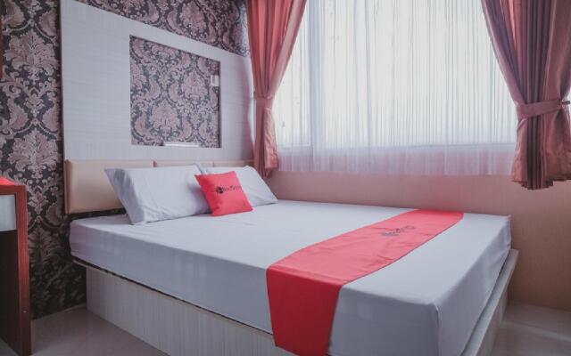 RedDoorz Apartment @ Saladin Mansion Margonda