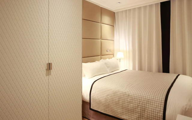 Hotel R de Paris