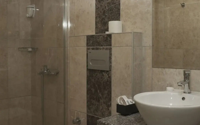 Sun Hotel by En Vie Beach - Adults Only