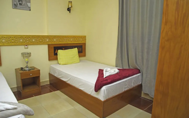 New Pyramids Paradise Hostel