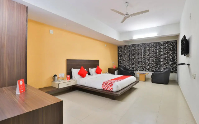 Infocity Club And Resort