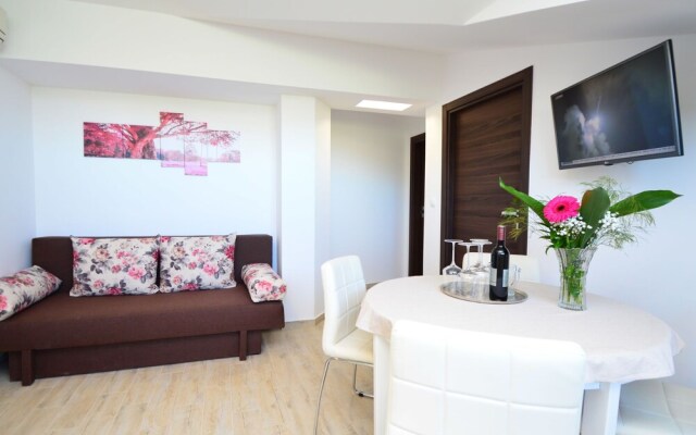 Rina Vodice in Vodice