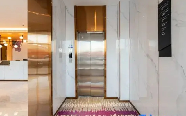 Yilong Wanguo Hotel (Beijing Happy Valley Eighteen Mile Branch)