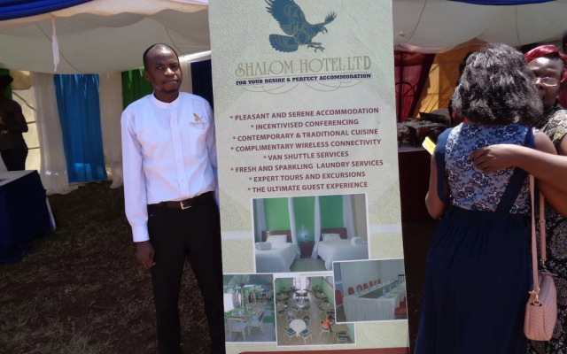 Shalom Hotel