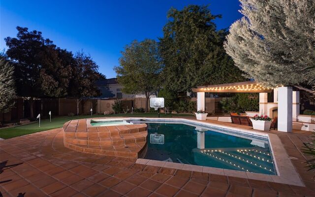 Palm Valley 4 BR by Casago