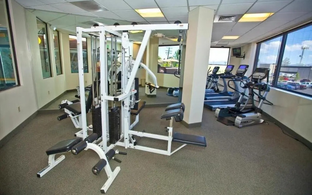 Carson Valley Motor Lodge & Suites