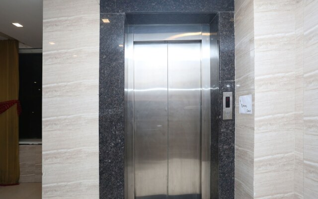 OYO 12779 5 seas Hotel and Banquet