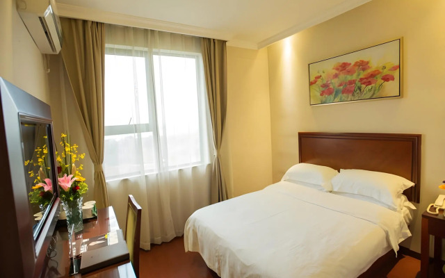GreenTree Inn Shanghai Waigaoqiao Free Trade Zone Express Hotel