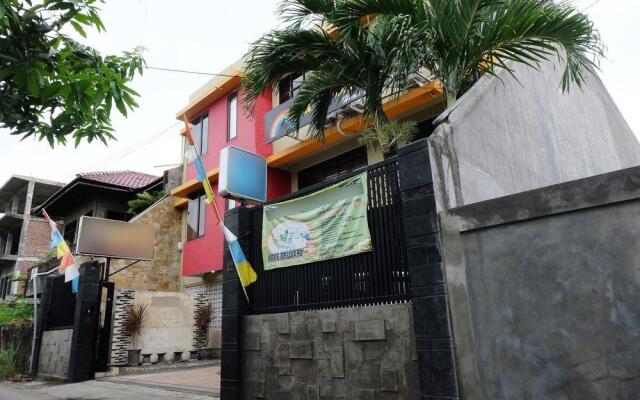 ZEN Rooms Basic D Rainbow near Royal Plaza