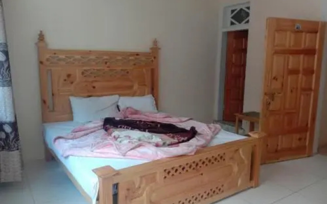 New White Palace Hotel