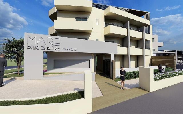 Mare Blue Suites