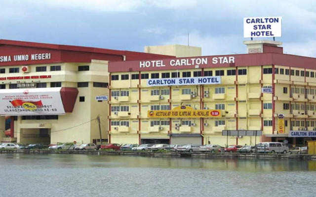 Carlton Star Hotel