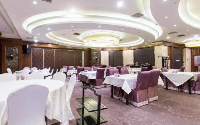 Soluxe Winterless Hotel Beijing