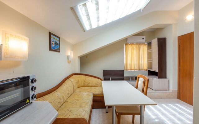 1 Bedroom Apartment in Dafinka Guest House