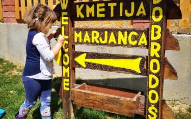 Tourist farm Marjanca