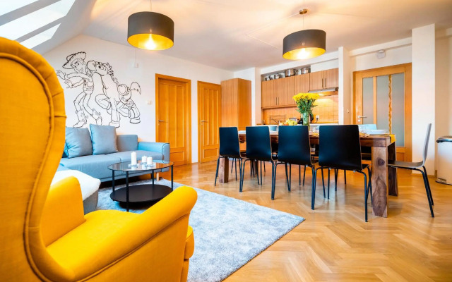 Klimentska Cartoon apartments