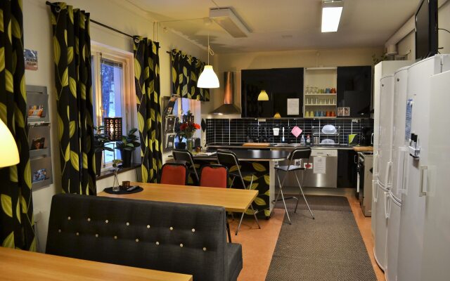 Södra Bergets Vandrarhem - Hostel