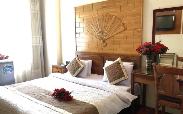 Luxury Hotel
