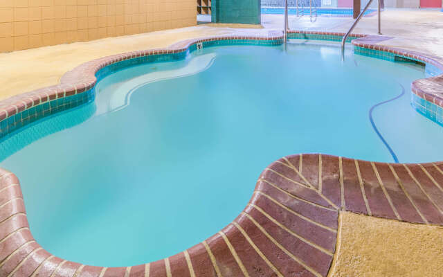 Super 8 By Wyndham Monteagle Tn