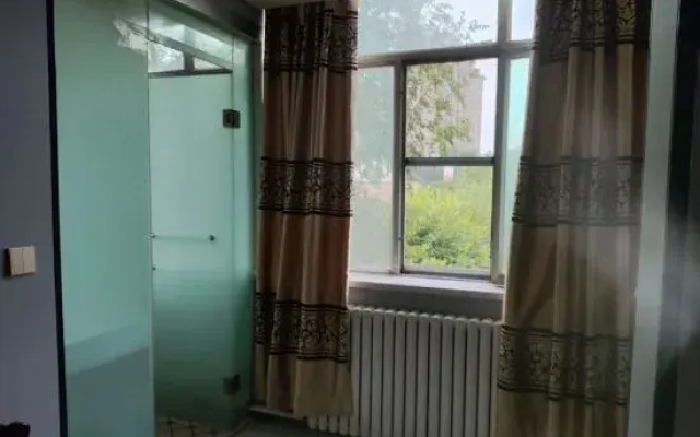 Shunfu Business Hotel