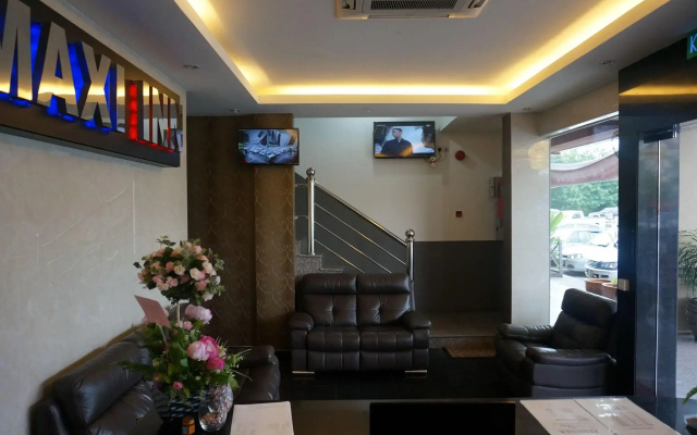 Maxi Inn