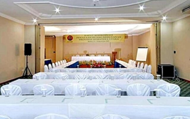 Madani Syariah Hotel