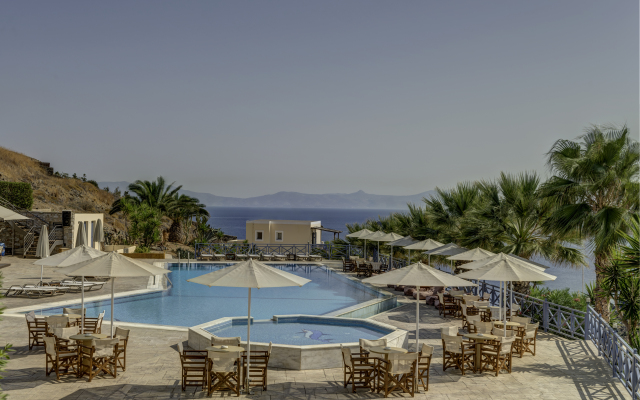 Sunrise Beach Suites