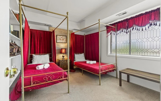 Arlington Convenience Entire 2-br 2-ba in Nova