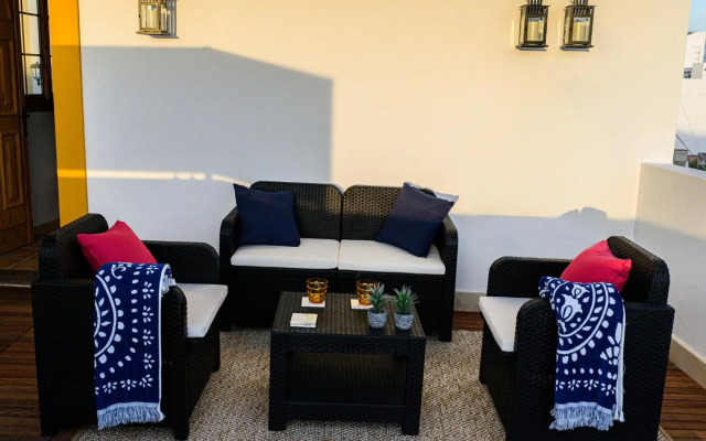 Lantia Rooftop House