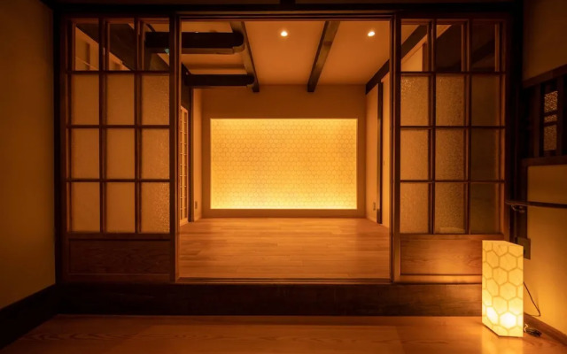 Campton Higashiyama Roku