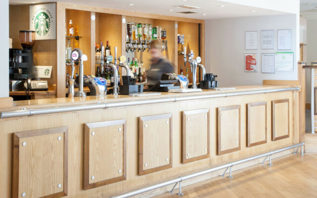 Holiday Inn Swindon by IHG