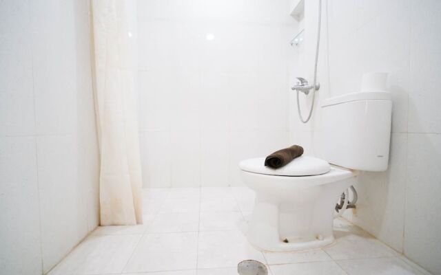 Homey 2Br With Extra Room At Taman Beverly Apartment