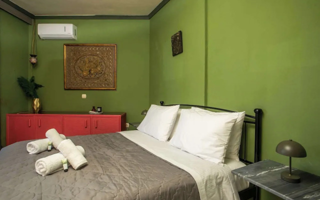 Villa Lilienne - Tranquil Escape With Private Garden Balcony