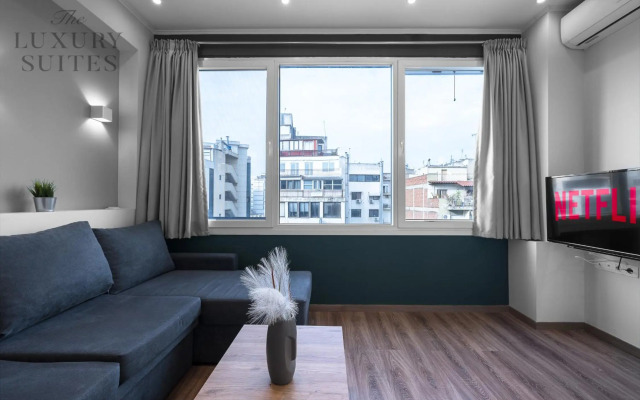 Wall Street Apartments, The Luxury Suites