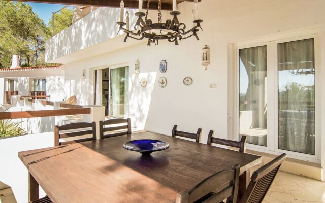 Stunning, Spacious Villa Within Walking Distance of the Charming Village of San Carlos