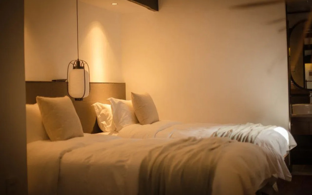 Seclusive Gencaland Hotel