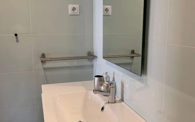 Modern Flat Near Lisbon